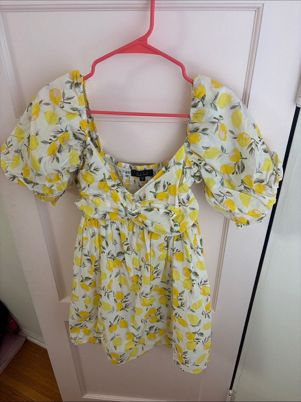 Yellow lemon dress